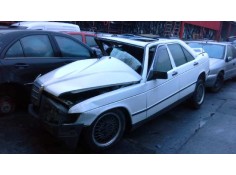 mercedes clase c (w201) berlina del año 1987