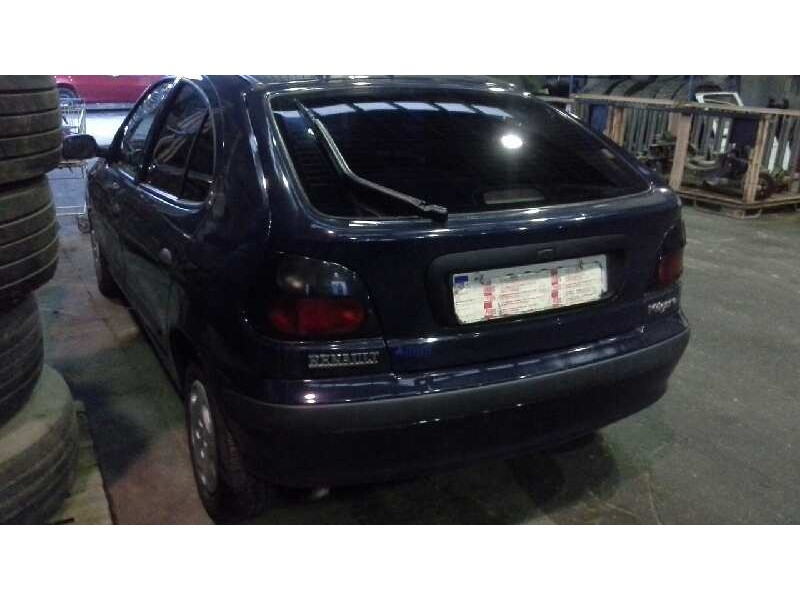 renault megane i berlina hatchback (ba0) del año 1997