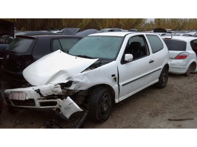 volkswagen polo berlina (6n1) del año 1999