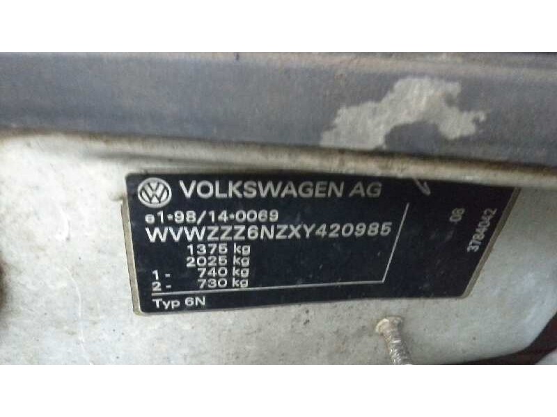 volkswagen polo berlina (6n1) del año 1999