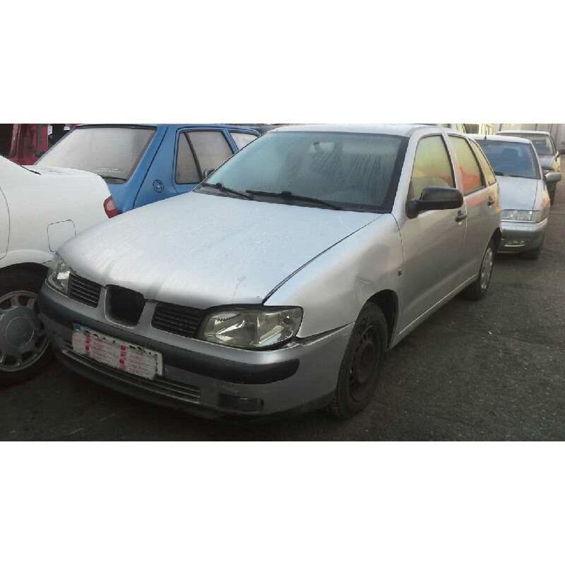 seat ibiza (6k1) del año 2002