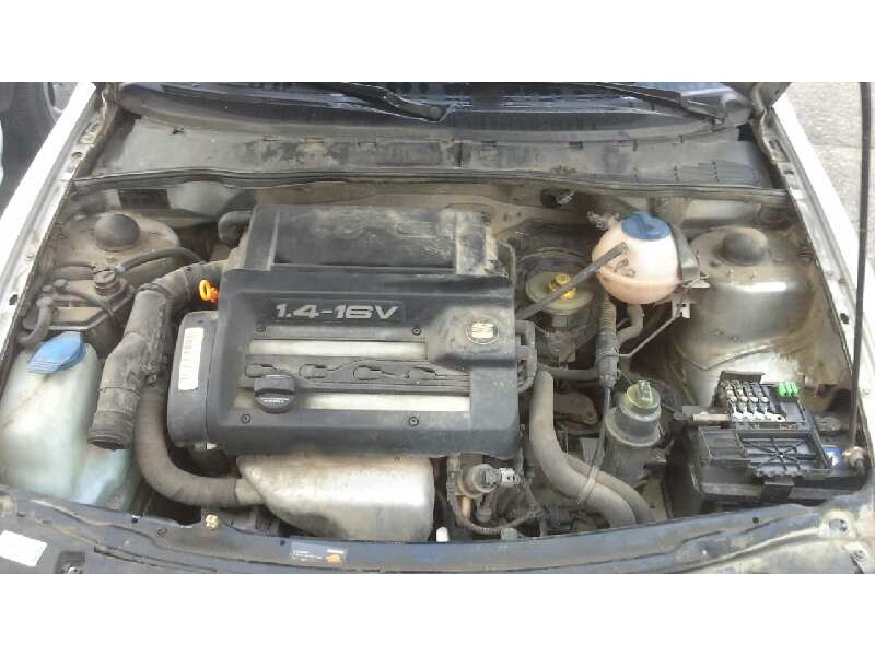 seat ibiza (6k1) del año 2002