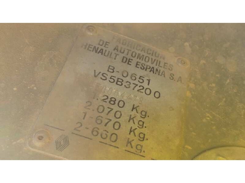 renault r-11 del año 1984