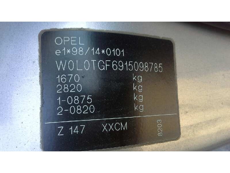 opel astra g berlina del año 2001