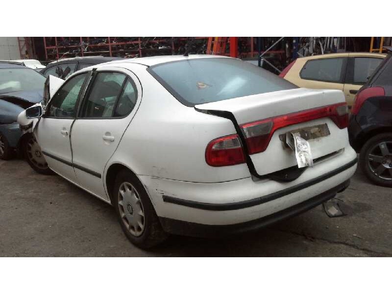 seat toledo (1m2) del año 1999