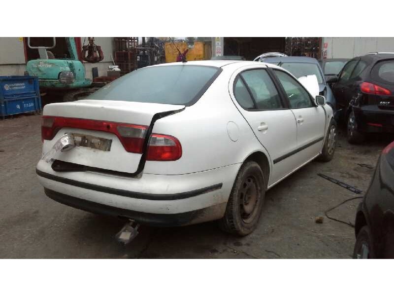 seat toledo (1m2) del año 1999