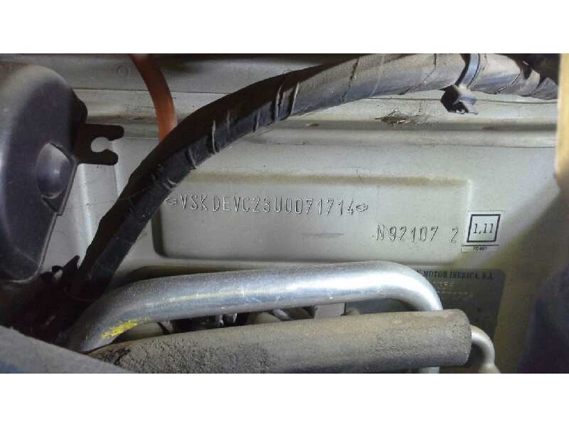 nissan vanette cargo del año 1999