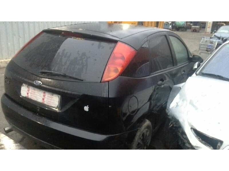 ford focus berlina (cak) del año 1999