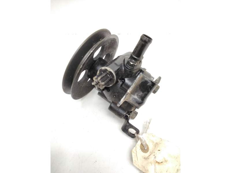 Recambio de bomba servodireccion para nissan terrano (wd21) referencia OEM IAM 491100F900 57108900 UNISIAJECS