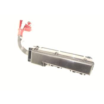Recambio de fusible bateria para infiniti ex 30d referencia OEM IAM 241051BU0A  
