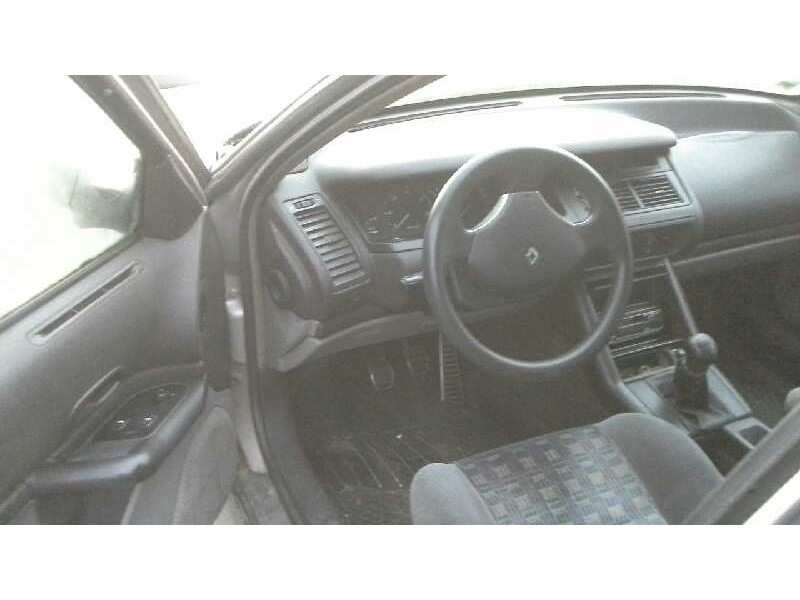 renault safrane (b54) del año 1994