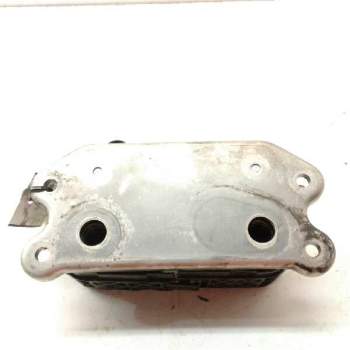Recambio de enfriador aceite motor para volvo xc90 d5 referencia OEM IAM 8677973  