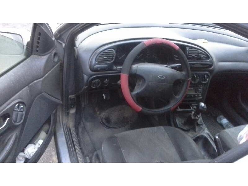 ford mondeo berlina (gd) del año 1998