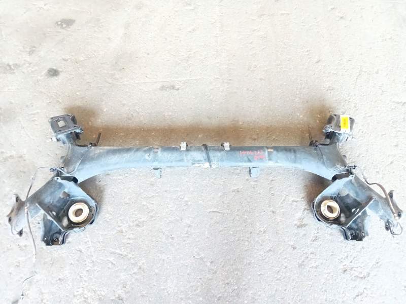Recambio de puente trasero para peugeot 3008 i monospace (0u_) 1.6 hdi referencia OEM IAM 9833974880  