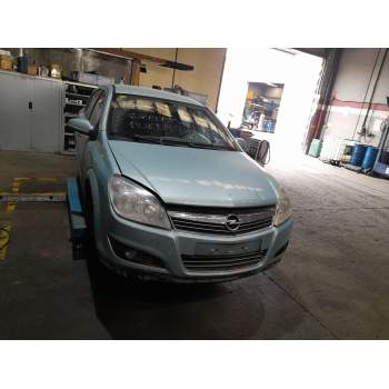 opel astra h (a04) del año 2009