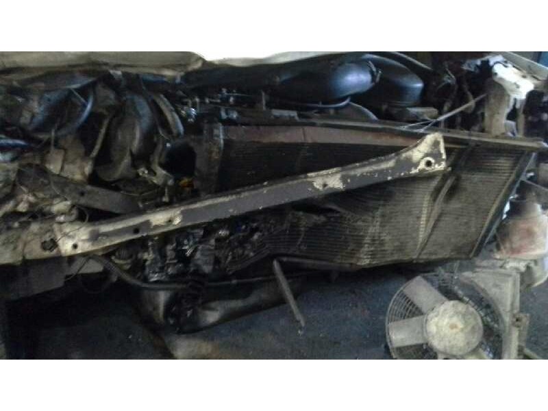 peugeot 205 berlina del año 1988