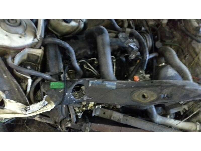 peugeot 205 berlina del año 1988