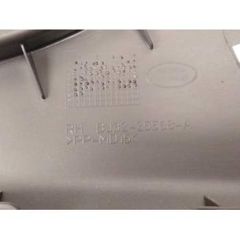 Recambio de guarnecido puerta trasera derecha para land rover evoque 2.0 td4 cat referencia OEM IAM BJ3225568A  