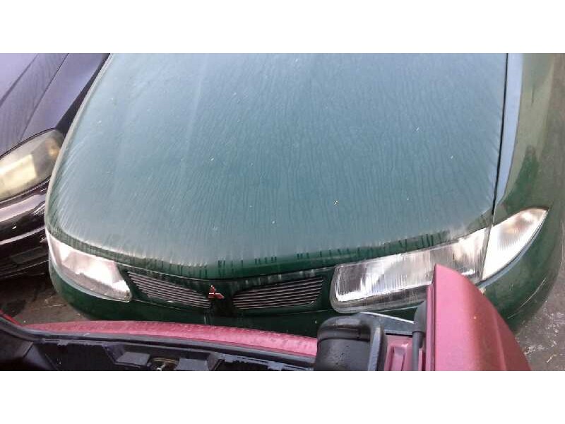 mitsubishi carisma berlina 4 (da0) del año 1999