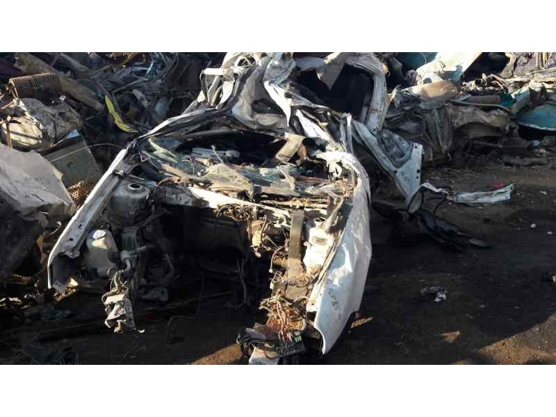 volkswagen golf iv berlina (1j1) del año 2000