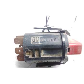 Recambio de warning para opel corsa a referencia OEM IAM 90069102  
