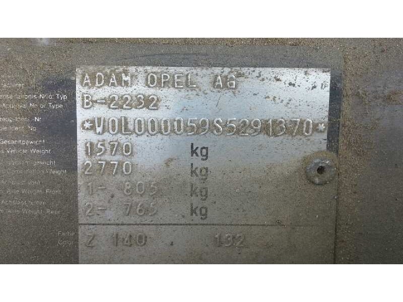 opel astra f berlina del año 1995