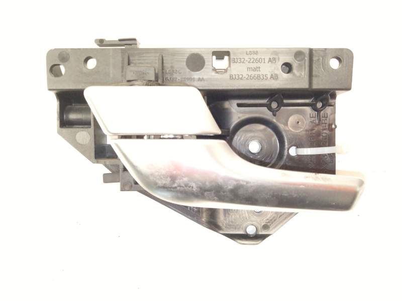 Recambio de maneta interior delantera izquierda para land rover evoque 2.0 td4 cat referencia OEM IAM BJ3222601AB  