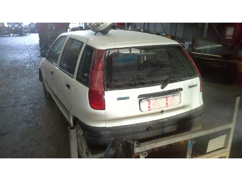 fiat punto berlina (176) del año 1997