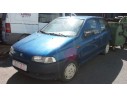 FIAT PUNTO BERLINA (176)