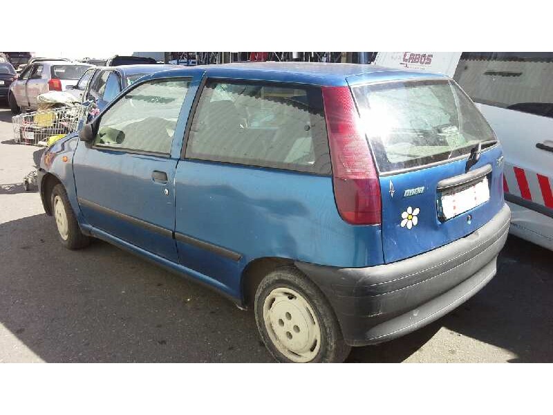 fiat punto berlina (176) del año 1996