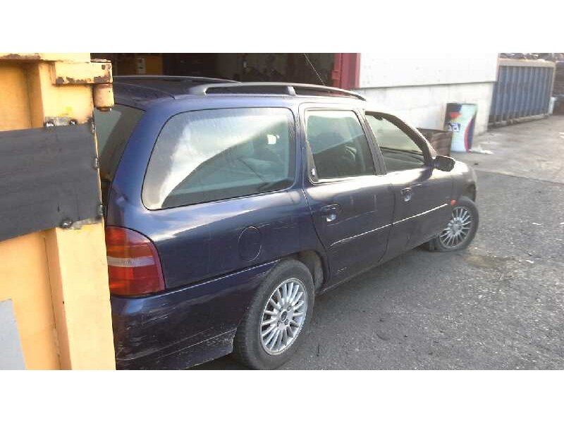 ford mondeo berlina (gd) del año 2000