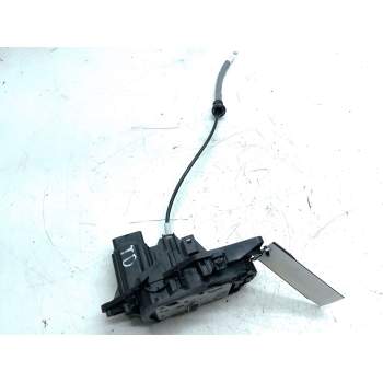 CERRADURA PUERTA TRASERA DERECHA C57586104 