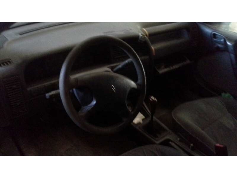 citroen xantia berlina del año 1995