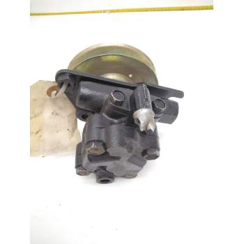 Recambio de bomba servodireccion para nissan patrol (k/w260) referencia OEM IAM 27233001  20J00