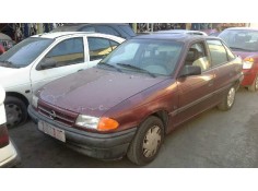 opel astra f berlina del año 1993