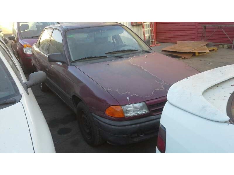opel astra f berlina del año 1993