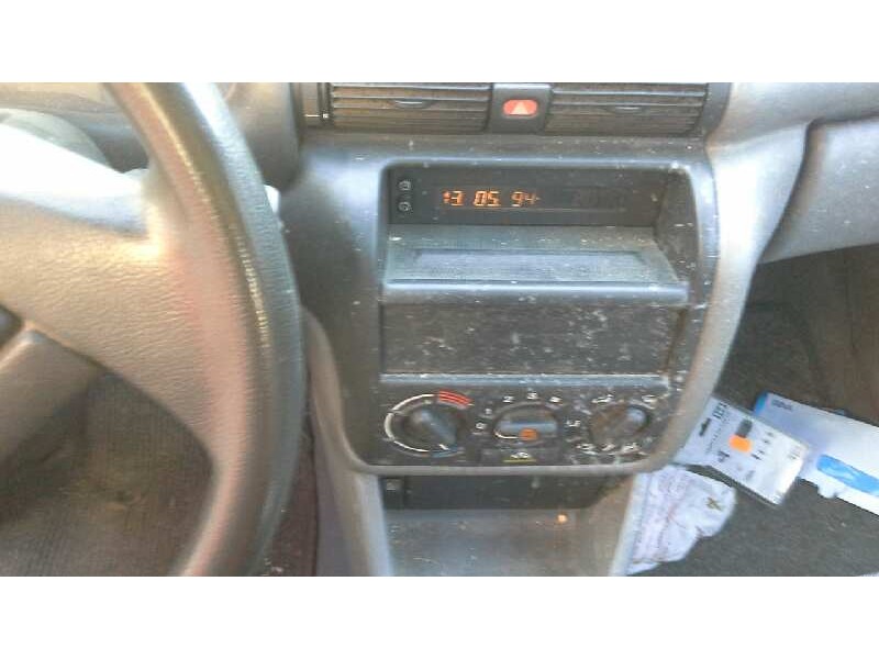 opel astra f berlina del año 1993