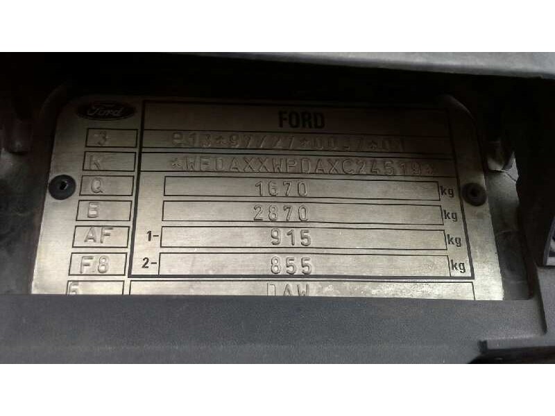 ford focus berlina (cak) del año 1999