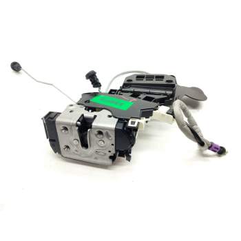 Recambio de cerradura puerta trasera izquierda para mercedes-benz clase m (w166) referencia OEM IAM A2047302735  