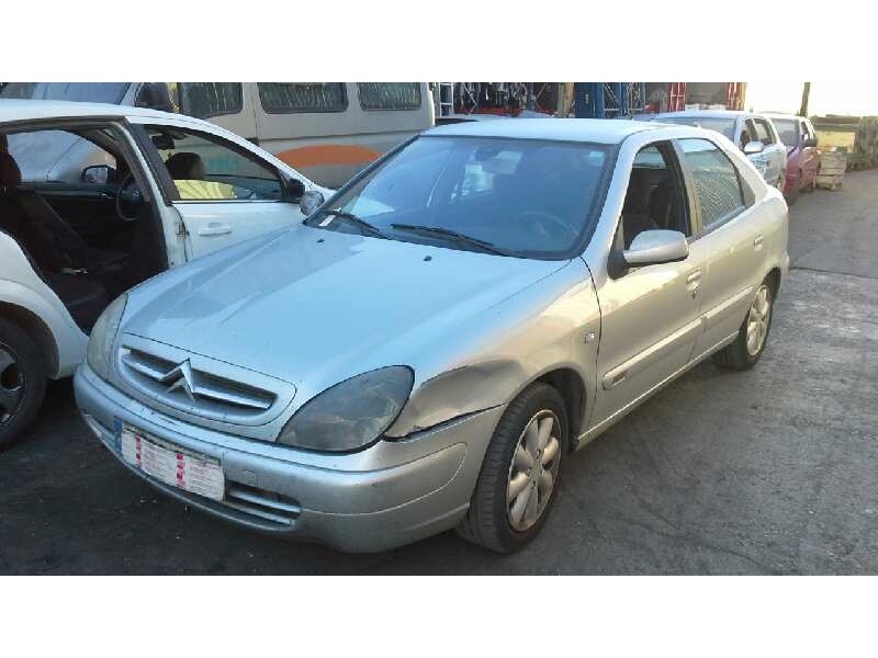 citroen xsara berlina del año 2002