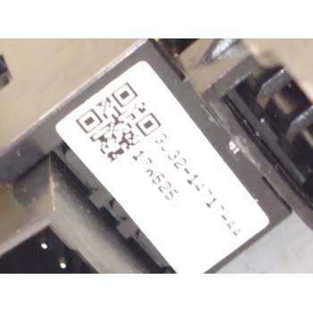 Recambio de mando elevalunas delantero derecho para land rover evoque 2.0 td4 cat referencia OEM IAM GJ3214717  