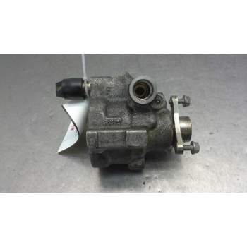 Recambio de bomba servodireccion para renault trafic caja cerrada (ab 4.01) referencia OEM IAM 8200024738  