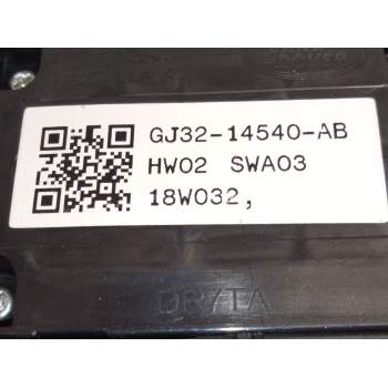 Recambio de mando elevalunas delantero izquierdo para land rover evoque 2.0 td4 cat referencia OEM IAM GJ3214540AB  