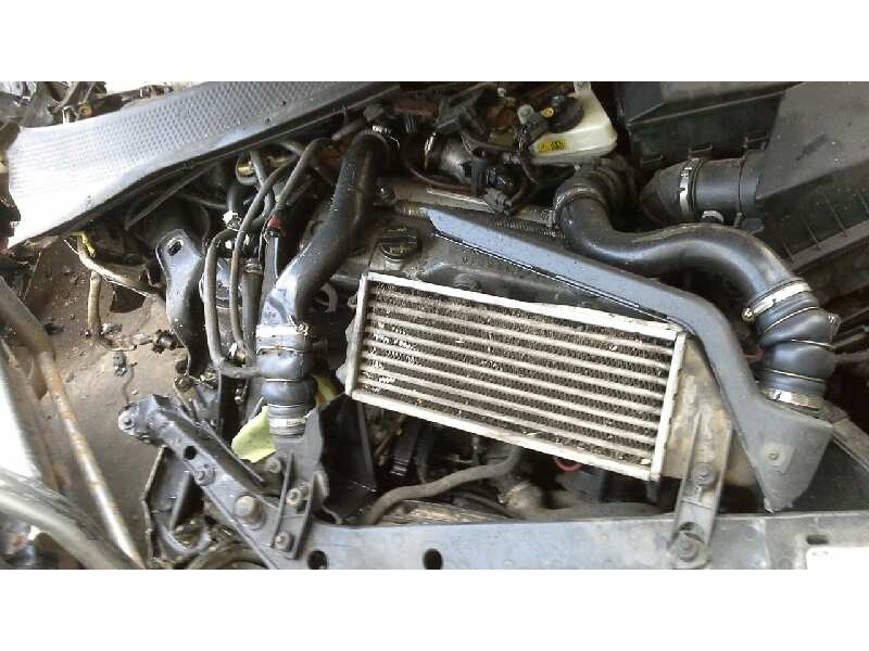 ford focus berlina (cak) del año 2001