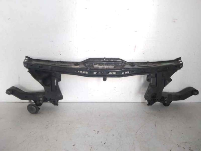 Recambio de panel frontal para mercedes-benz viano (w639) 3.0 cdi referencia OEM IAM A6397500650  