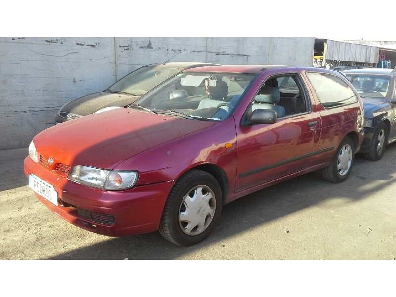 nissan almera (n15) del año 1997
