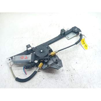 ELEVALUNAS TRASERO DERECHO CVH101201 