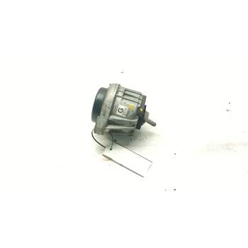 SOPORTE MOTOR DERECHO INFERIOR 6768800-03 