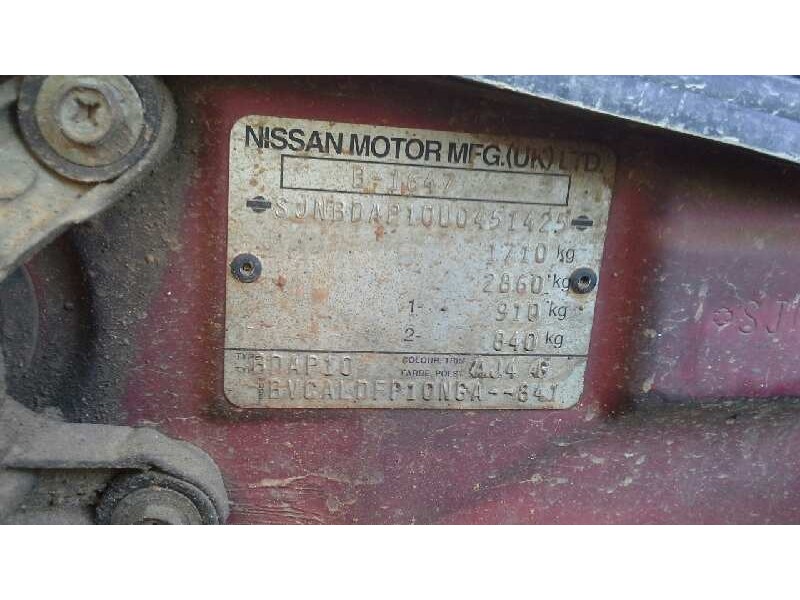 nissan primera berl./familiar (p10/w10) del año 1994