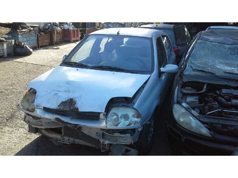renault clio ii fase i (b/cbo) del año 2001